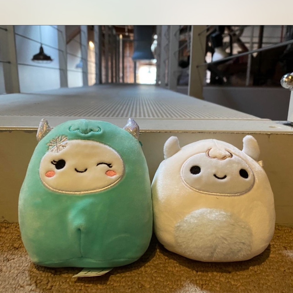 Rare Yeti Squishmallows teal and White Plush Toy Set